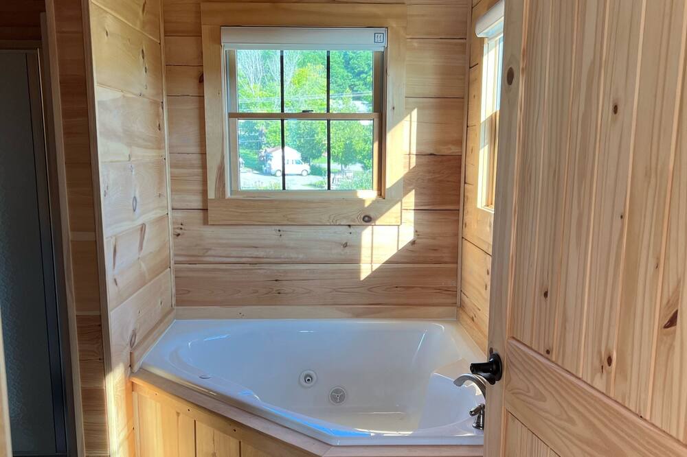 Photo of Bathroom in Lafontaine