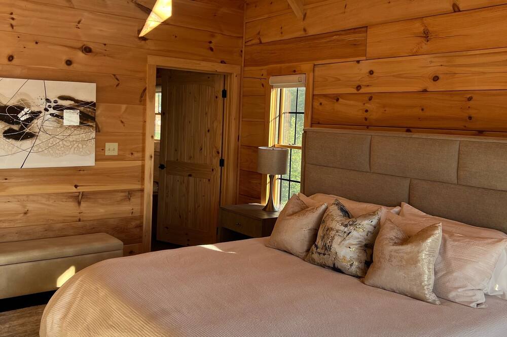 Photo of Bedroom in Lafontaine