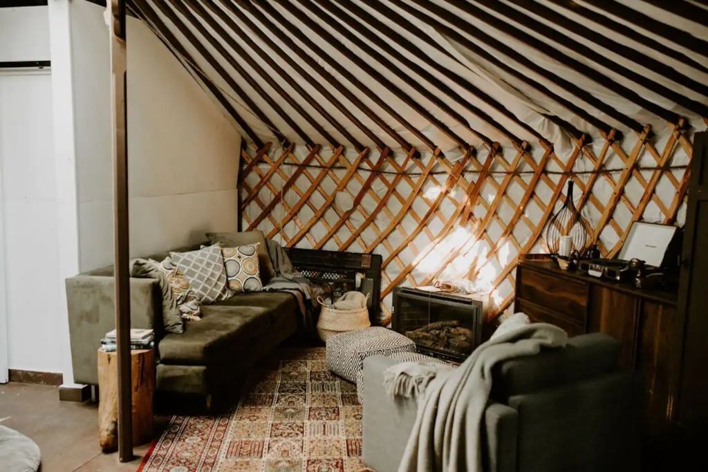 Photo of Livingroom in Tudor and Cashel