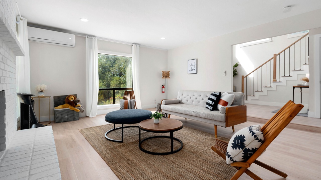 Photo of Others in Loomis