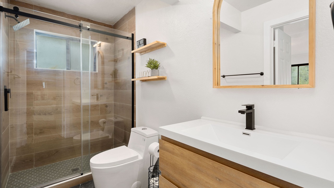 Photo of Others in Loomis