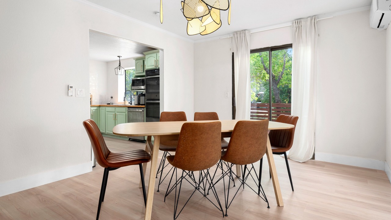 Photo of Others in Loomis