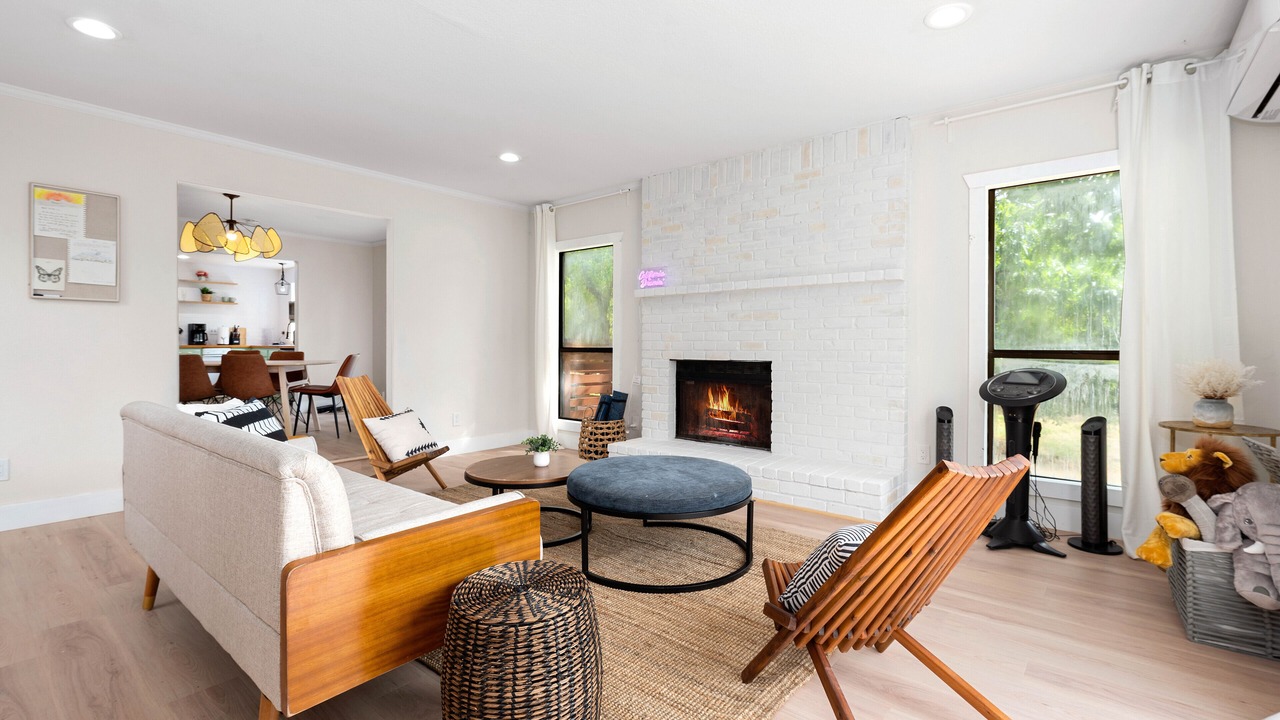 Photo of Others in Loomis