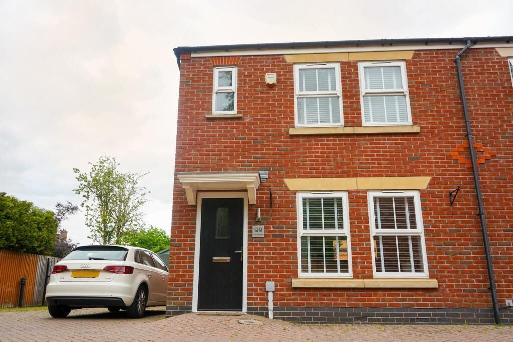 Photo of Outdoor in Dickens Heath