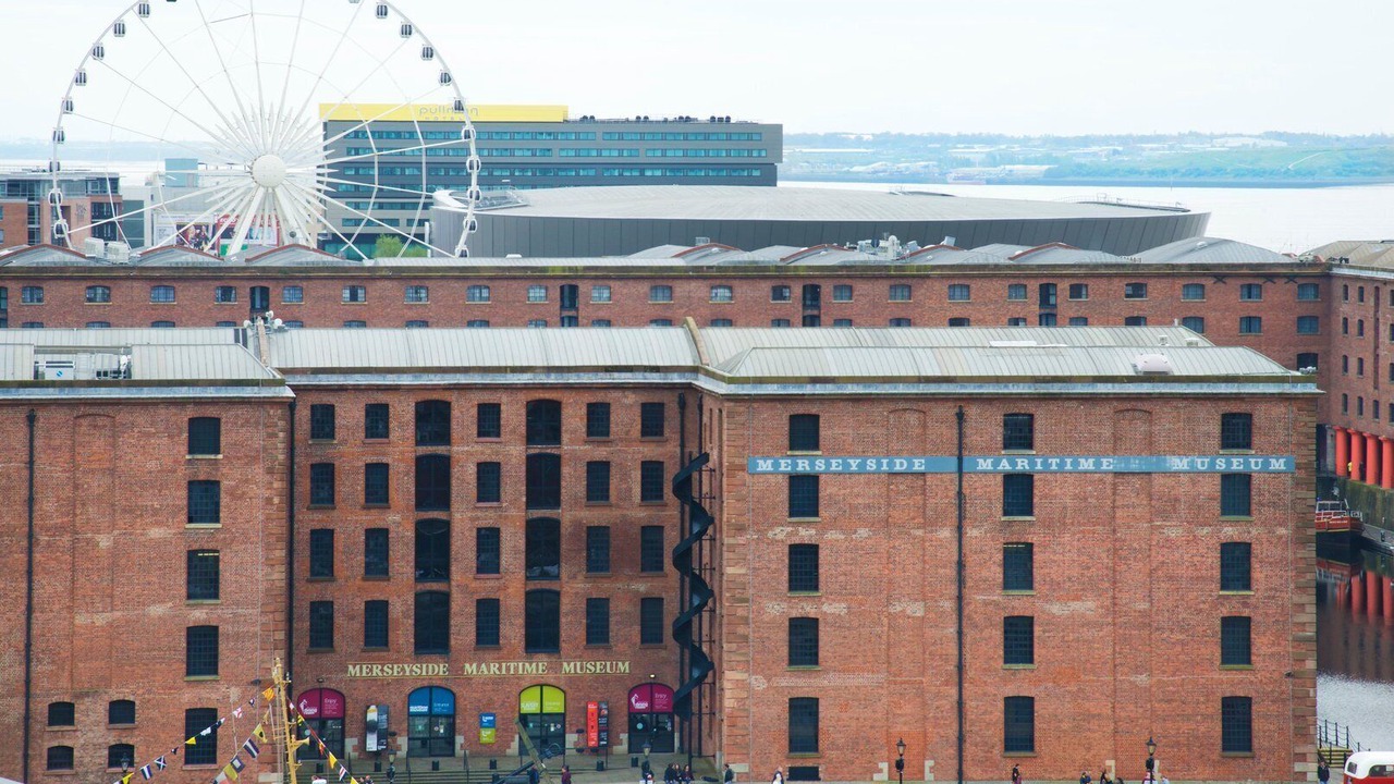 Photo of Outdoor in Everton