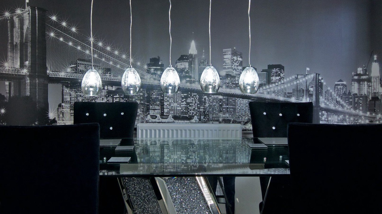 Photo of Others in Everton