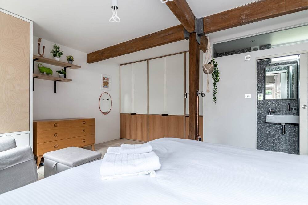 Photo of Bedroom in Hackney Wick
