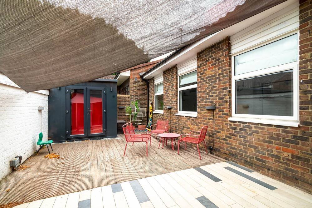 Photo of Patio Balcony in Hackney Wick