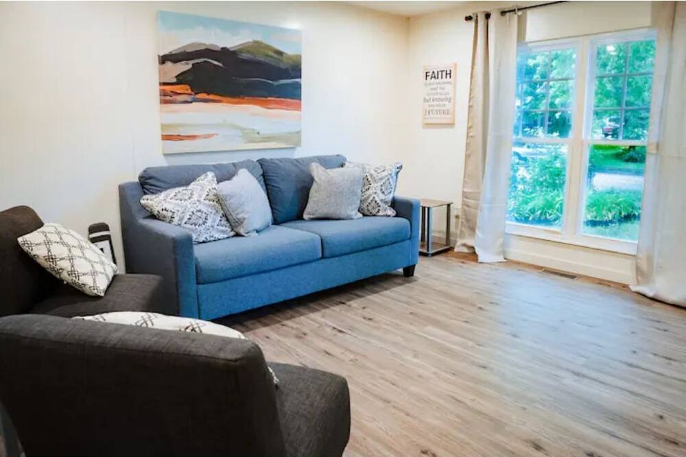 Photo of Livingroom in Zion