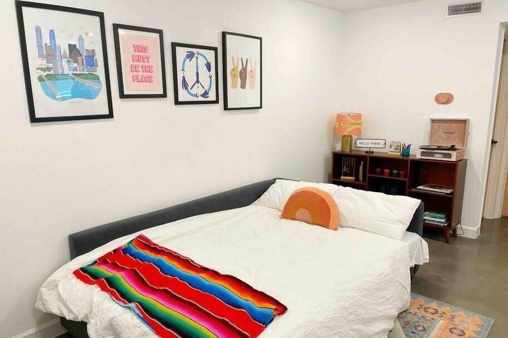 Photo of Bedroom in Clarksville