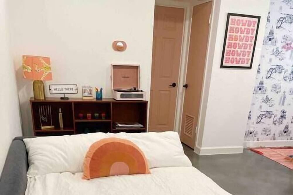 Photo of Bedroom in Clarksville
