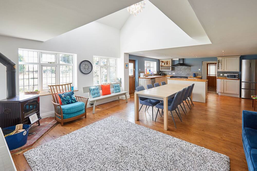 Photo of Others in Burton Fleming