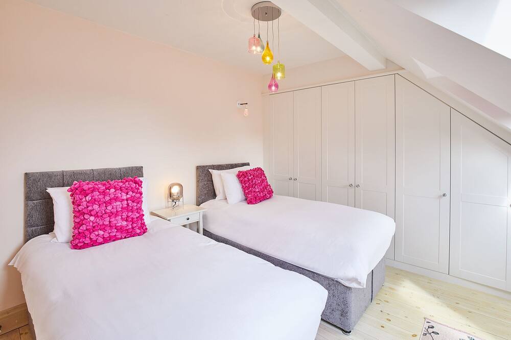 Photo of Others in Burton Fleming