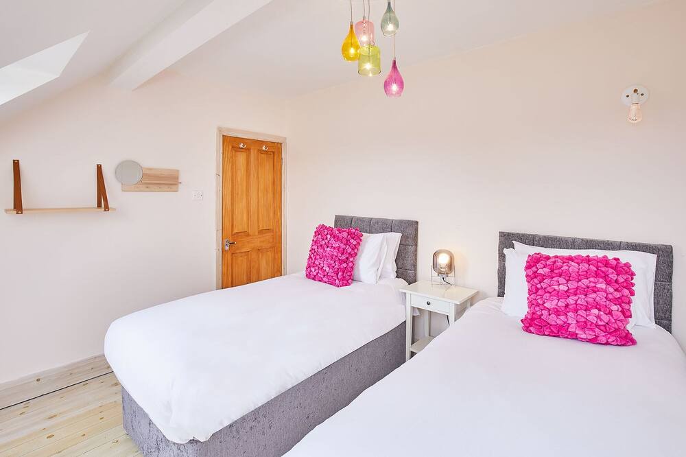 Photo of Others in Burton Fleming