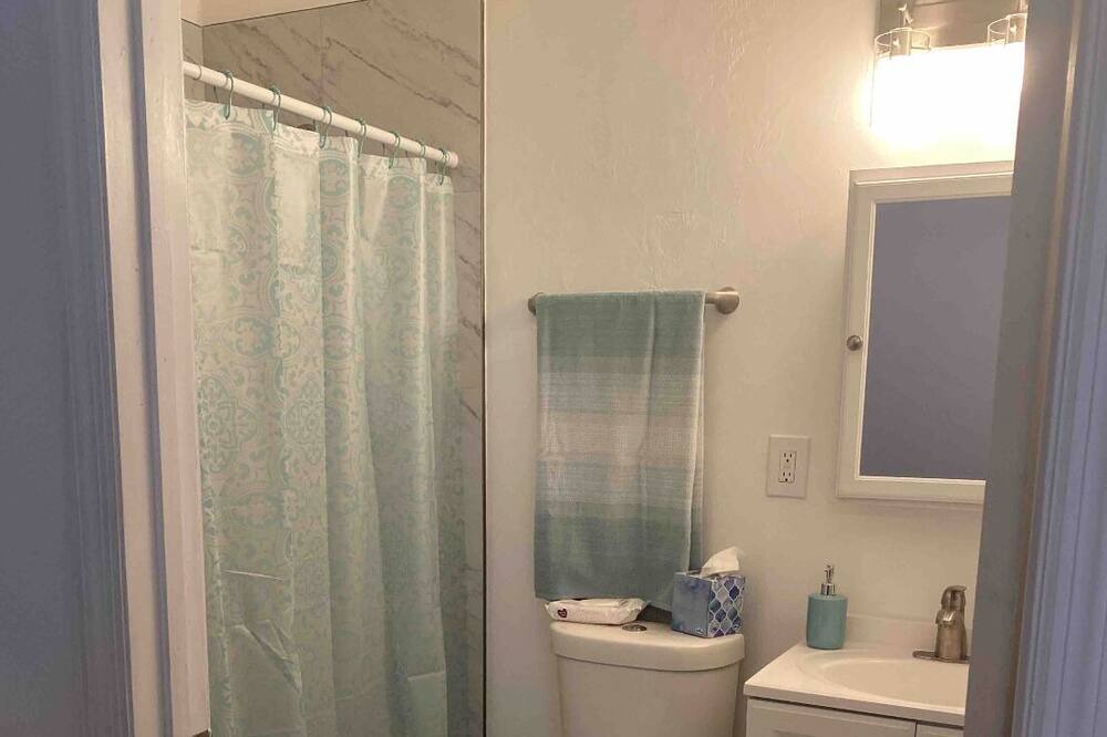 Photo of Bathroom in Homestead