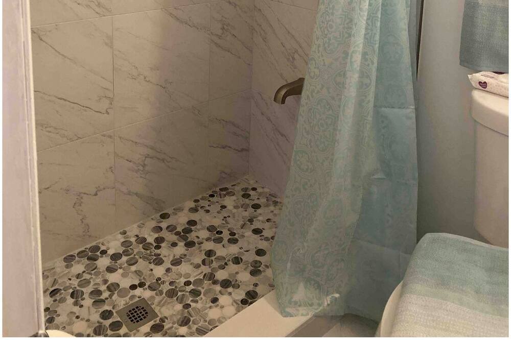 Photo of Bathroom in Homestead