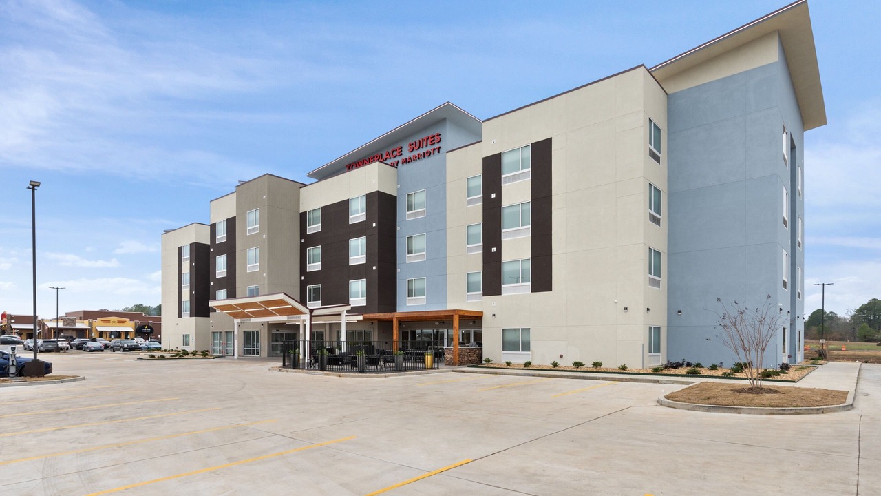 Photo of Outdoor in White Hall