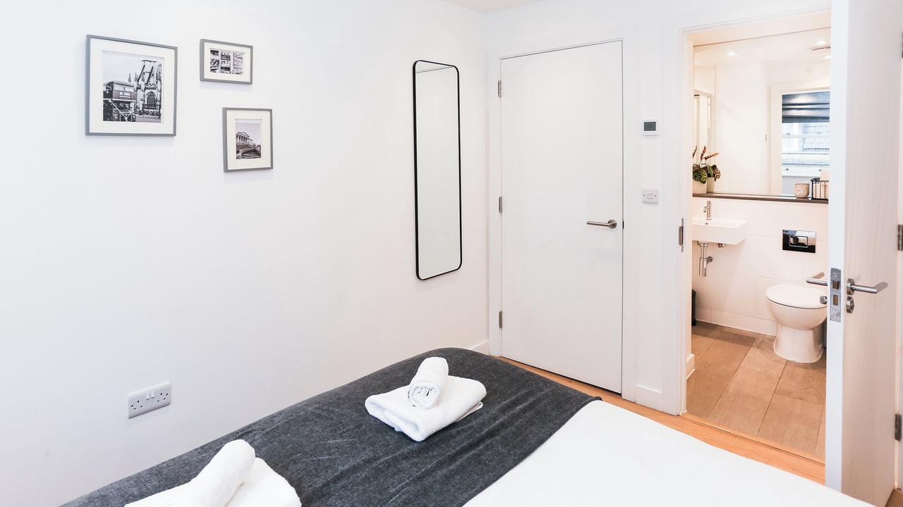 Photo of Bathroom in Bath City Centre