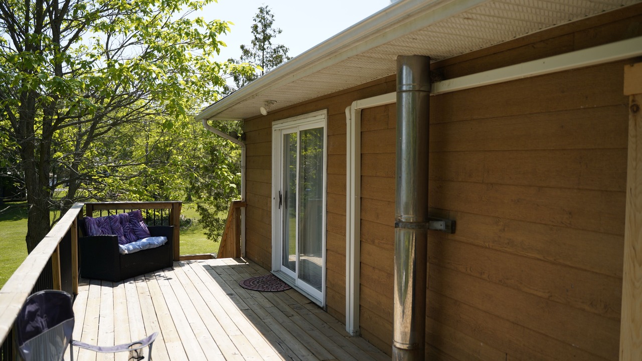 Photo of Patio Balcony in Howe Island