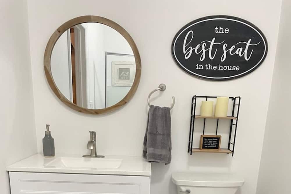 Photo of Bedroom in Wading River