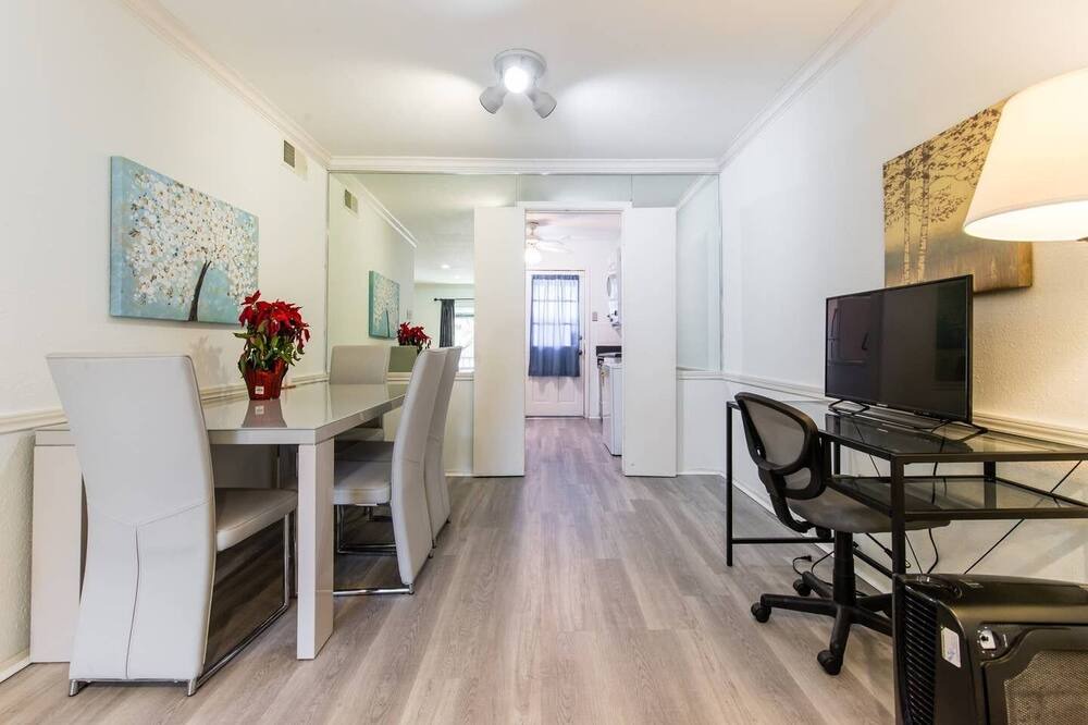 Photo of Bedroom in North Dallas