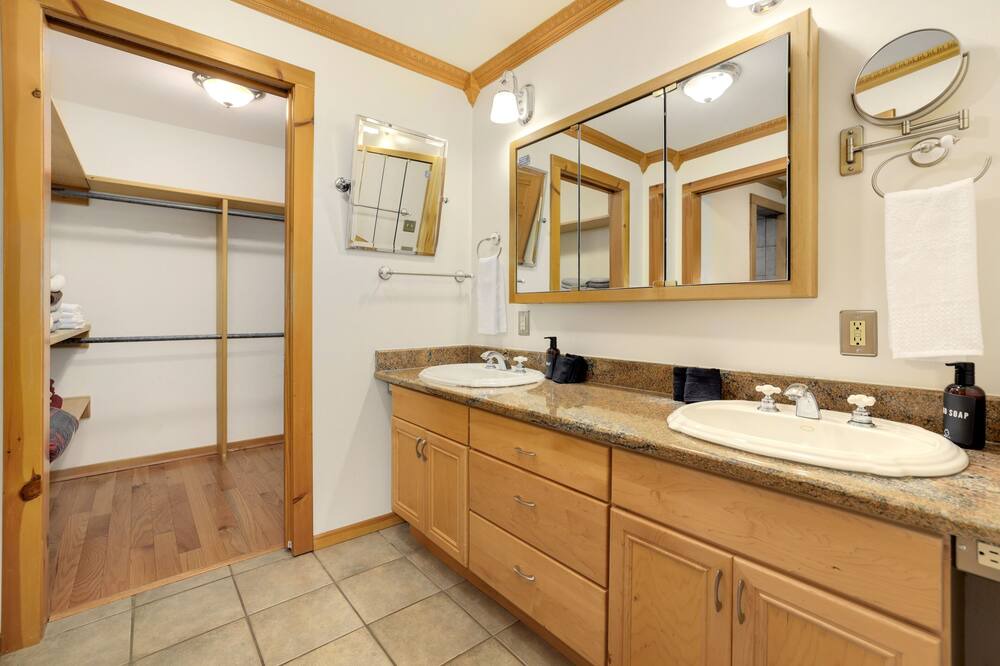 Photo of Bathroom in West Fork