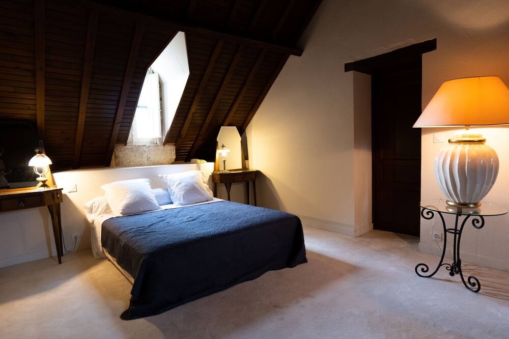 Photo of Bedroom in Blaignan