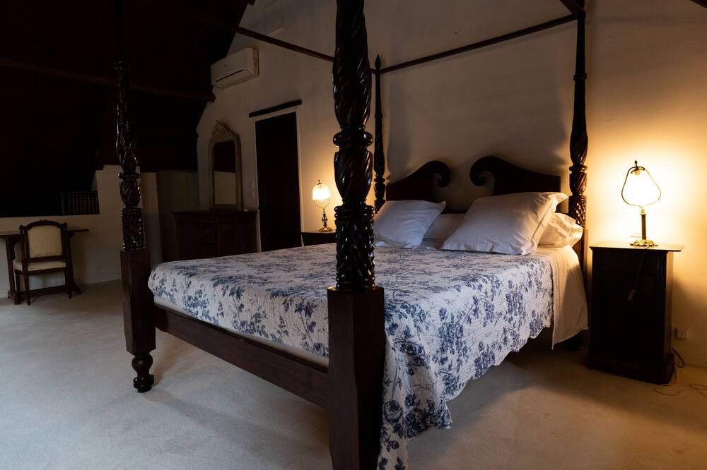 Photo of Bedroom in Blaignan