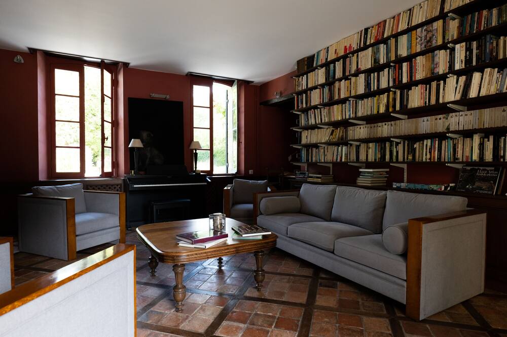 Photo of Livingroom in Blaignan