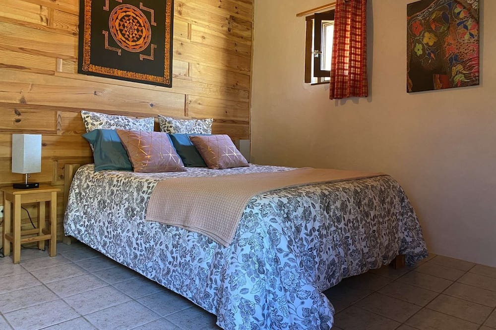 Photo of Bedroom in Saint-Gervais-sous-Meymont