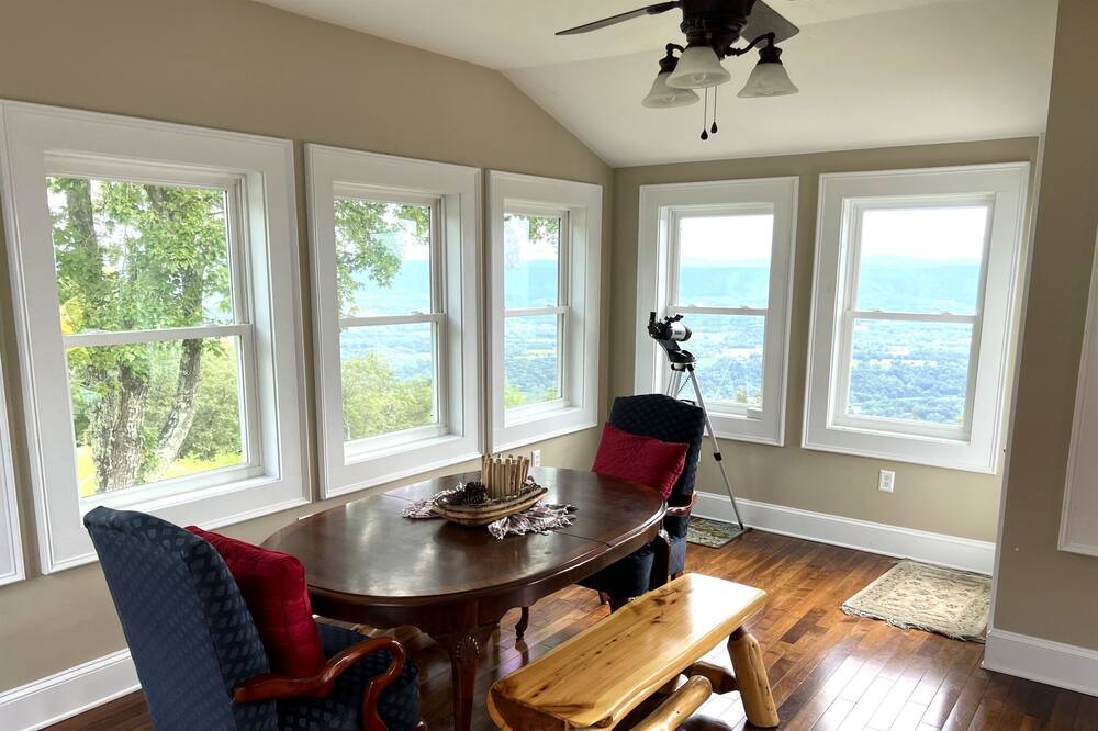 Photo of Bedroom in Maurertown