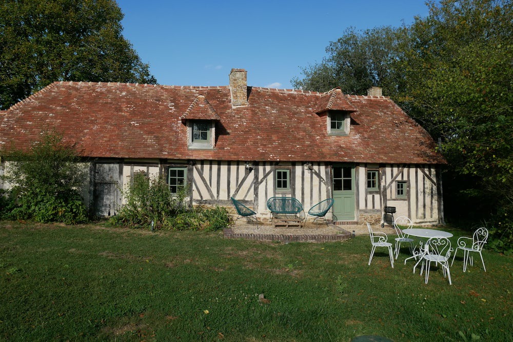 Photo of Outdoor in Livarot-Pays-d'Auge