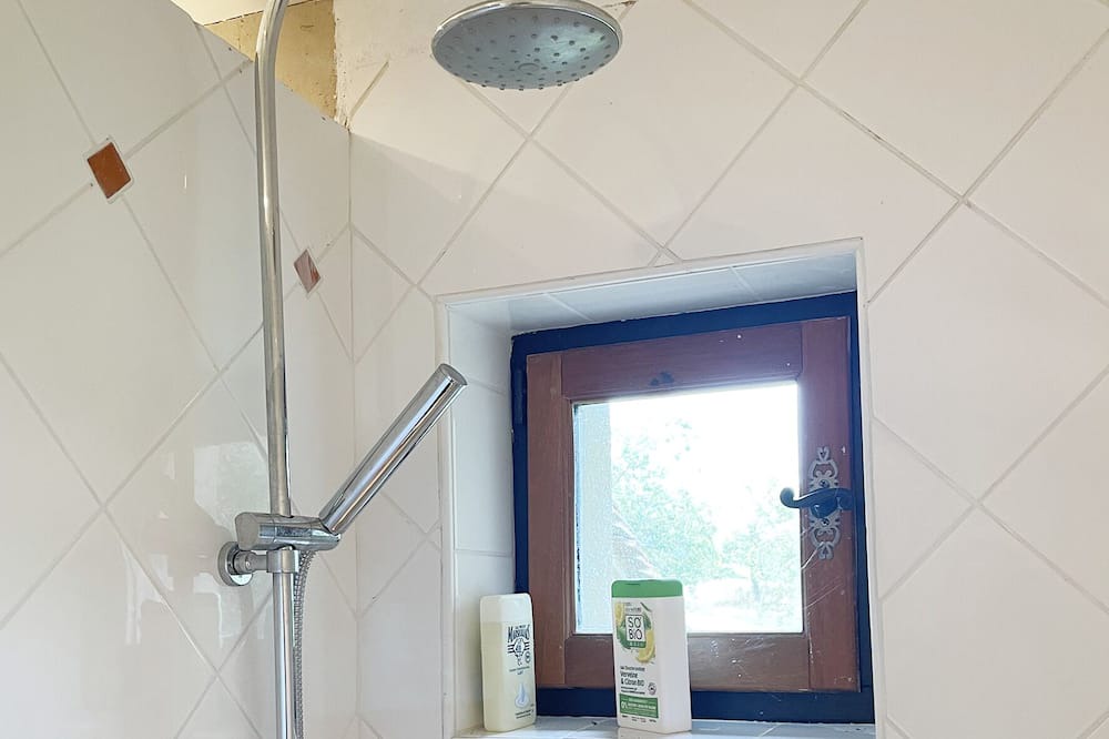 Photo of Bathroom in Livarot-Pays-d'Auge