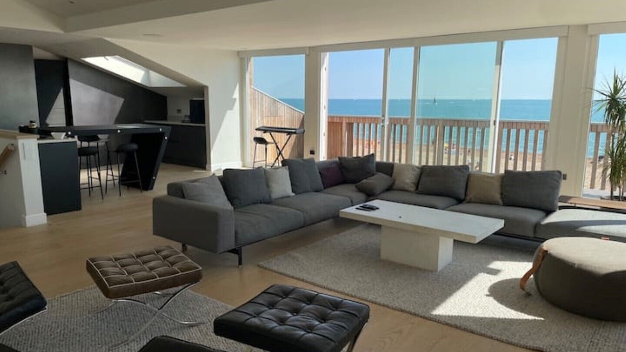 Photo of Livingroom in Shoreham-by-Sea