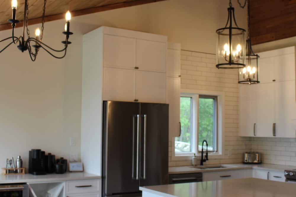 Photo of Kitchen in Hillside Beach