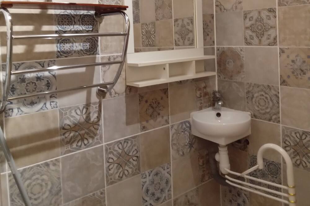 Photo of Bathroom in Espira de l'Agly