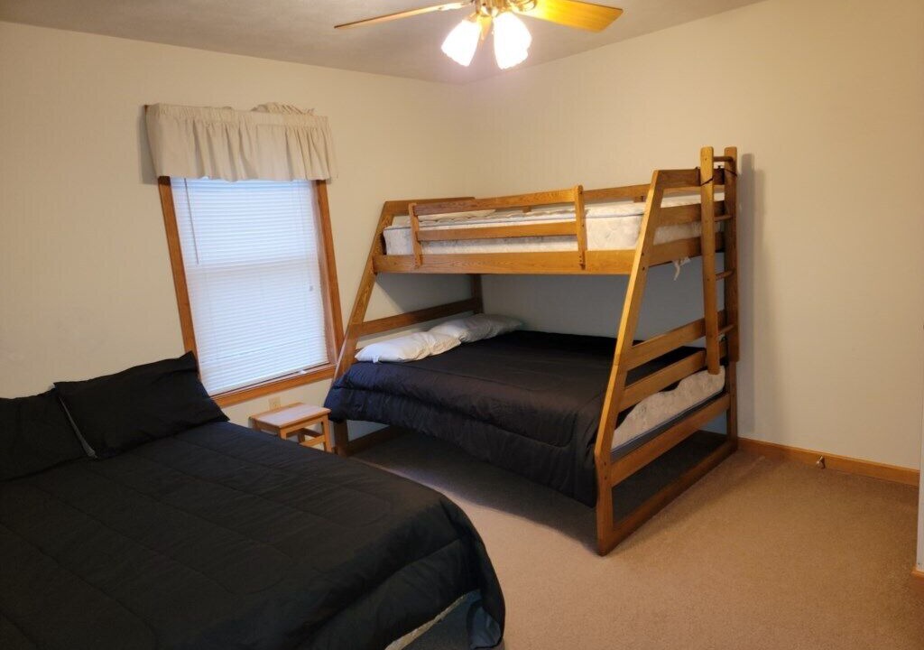 Photo of Others in Thornhurst