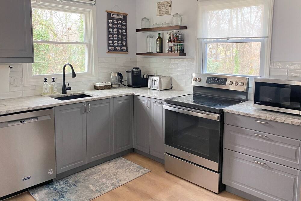 Photo of Kitchen in Executive Park