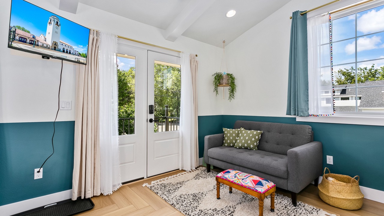 Photo of Livingroom in Sunset