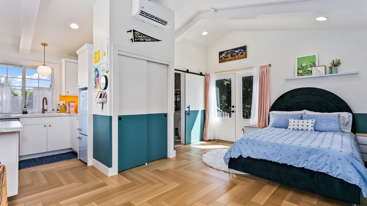 Photo of Others in Sunset