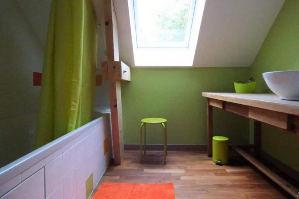 Photo of Bathroom in Donnay