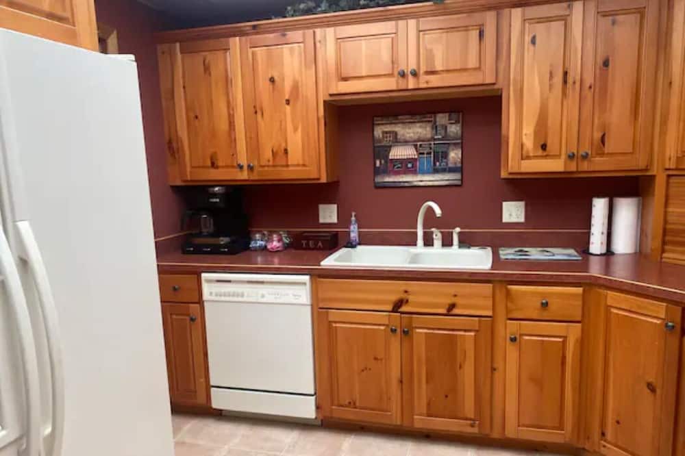 Photo of Kitchen in Elwood