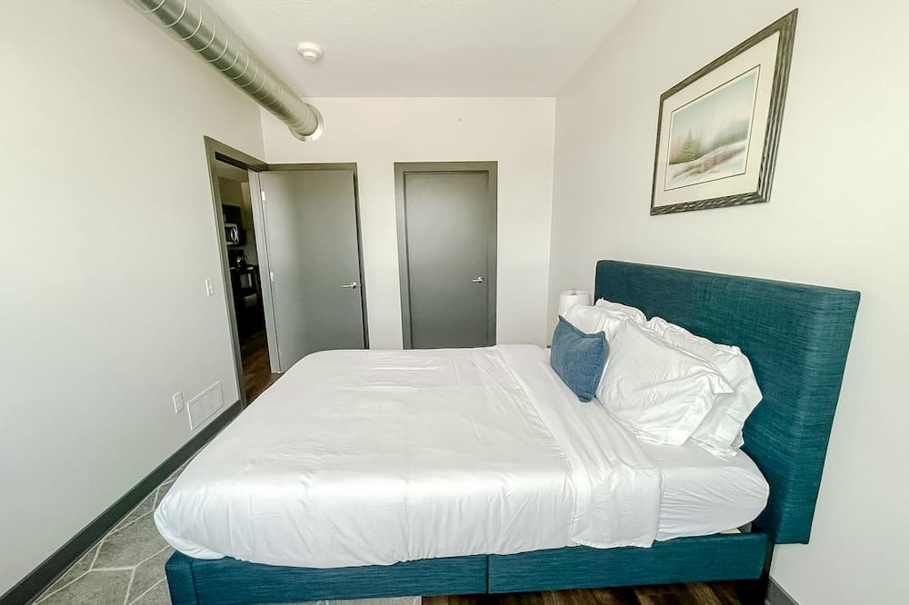 Photo of Bedroom in Booneville