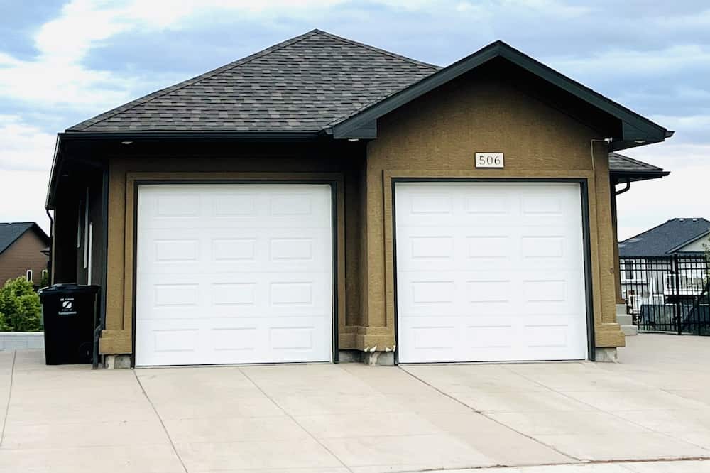 Photo of Others in Saskatoon