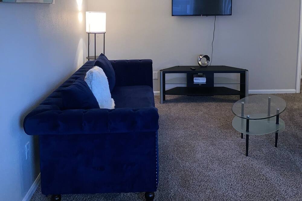 Photo of Livingroom in Humble