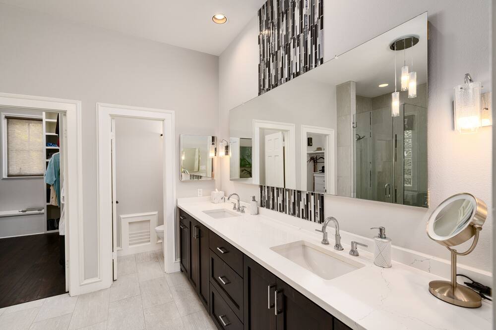 Photo of Bathroom in Hudson Bend