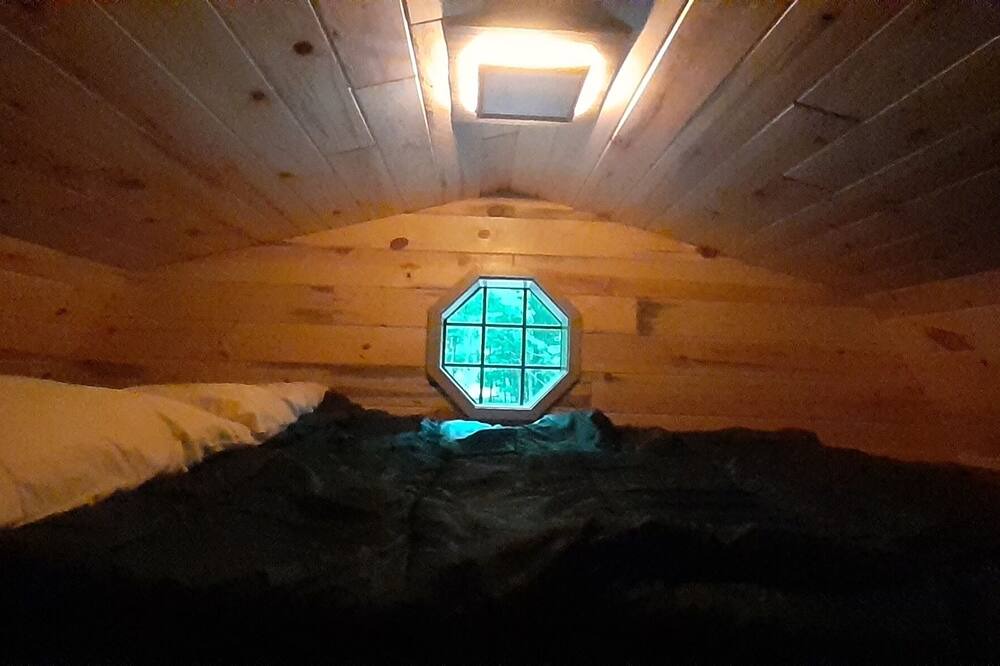 Photo of Bedroom in Allenton