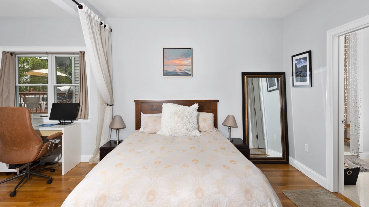 Photo of Others in Jeffries Point