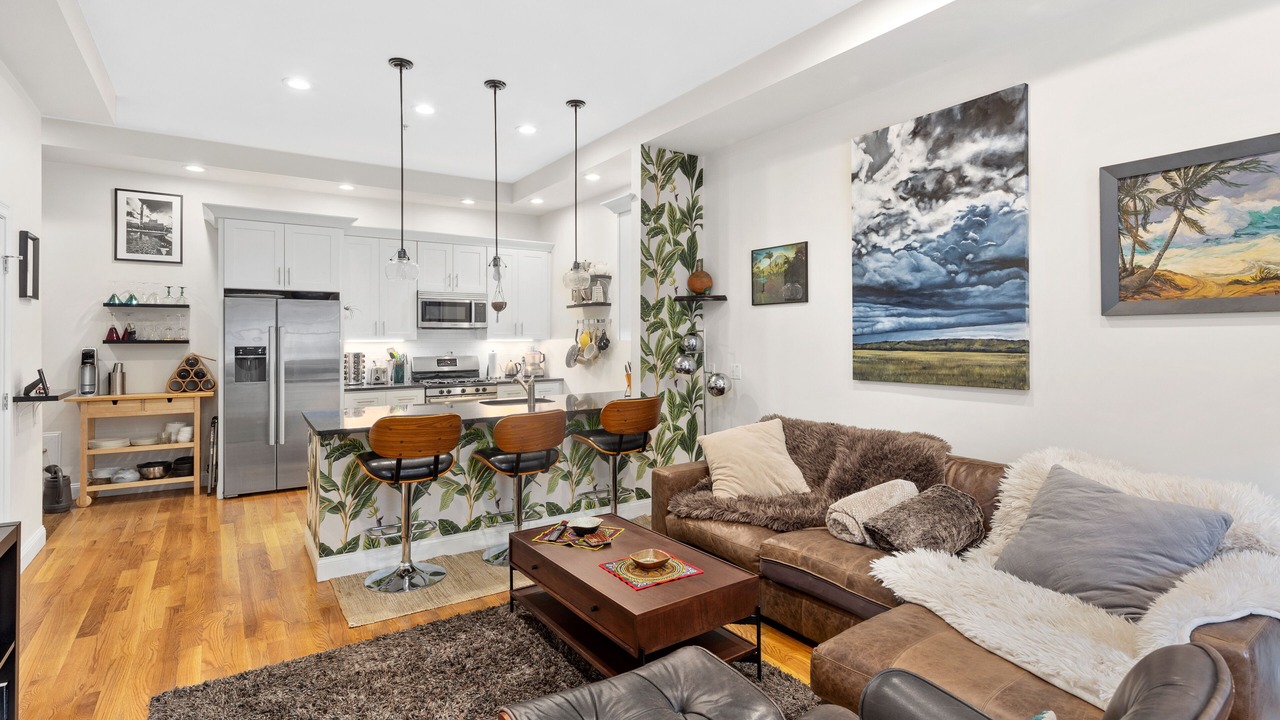 Photo of Others in Jeffries Point