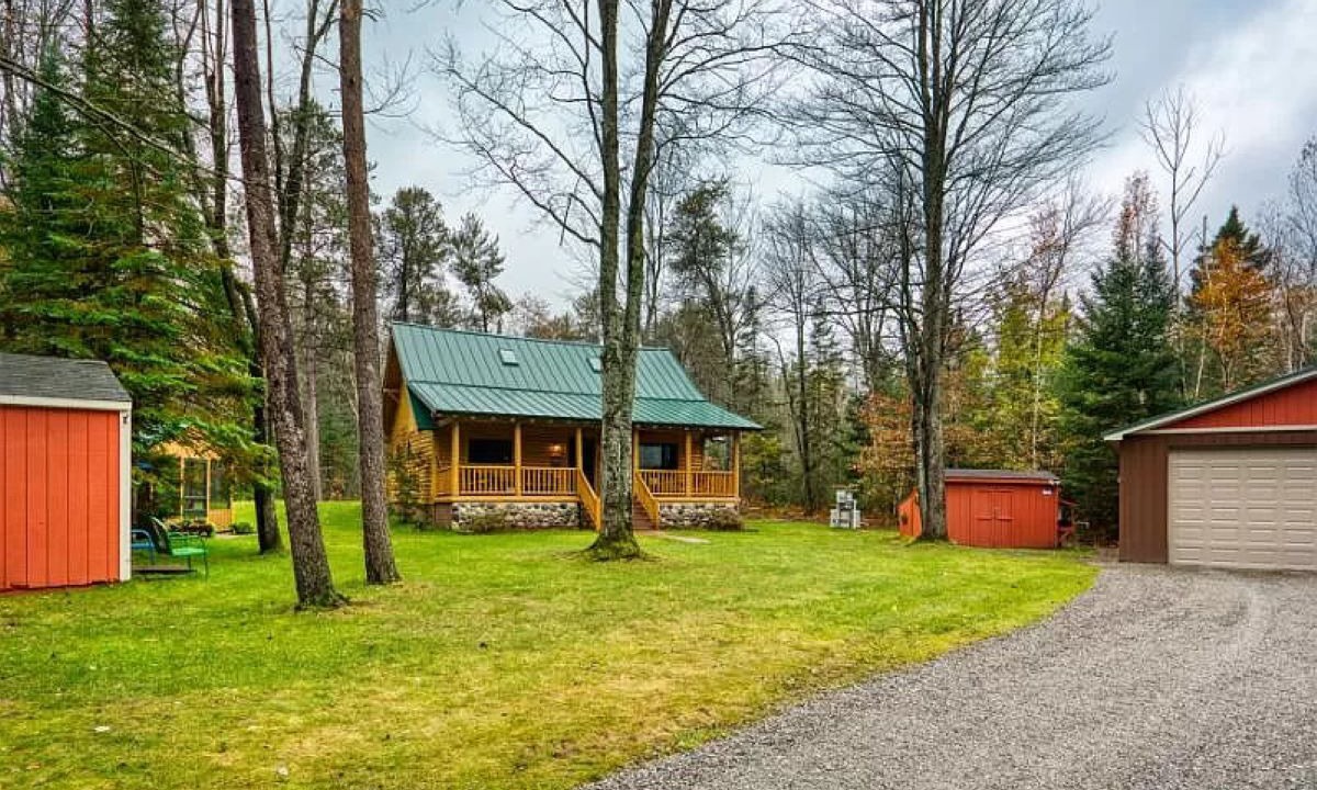 Photo of Outdoor in Briley